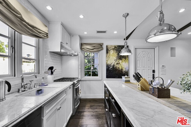 Foto del edificio - 1203 Park Way