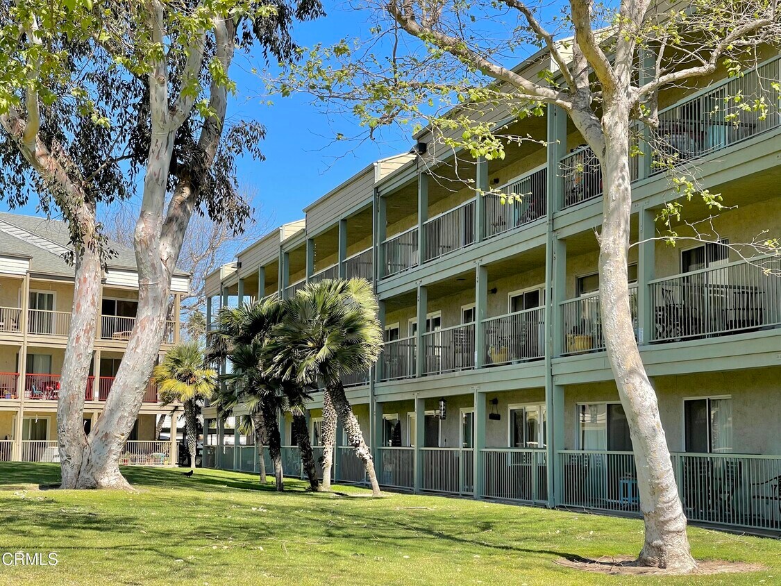 864 Bluewater Way, Port Hueneme, CA 93041 Condo for Rent in Port