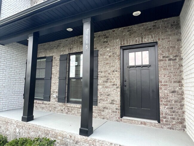 Building Photo - 1115 Orcadian Dr