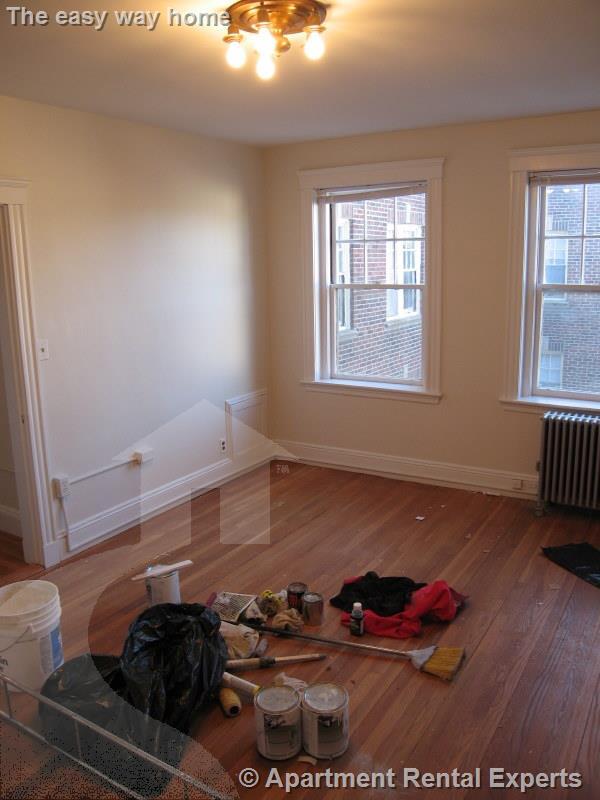 Primary Photo - 28 Langdon St