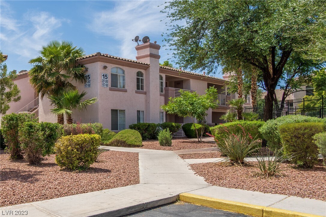 4555 E Sahara Ave Unit 159, Las Vegas, NV 89104 Condo for Rent in Las