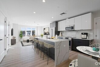 Building Photo - 25 2nd St