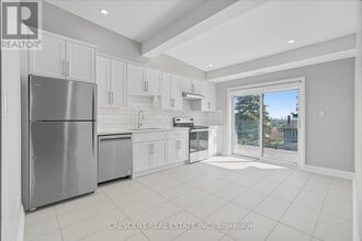 Building Photo - 58 Regal Rd