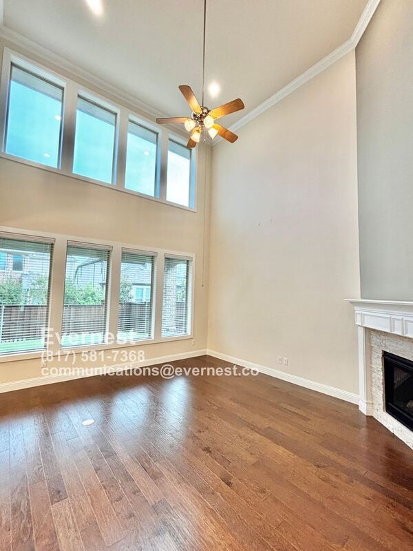 Building Photo - 914 Devonshire Dr