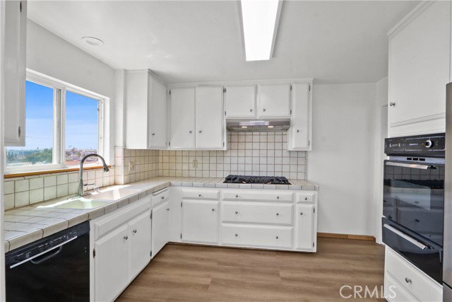 Building Photo - 33861 Alcazar Dr