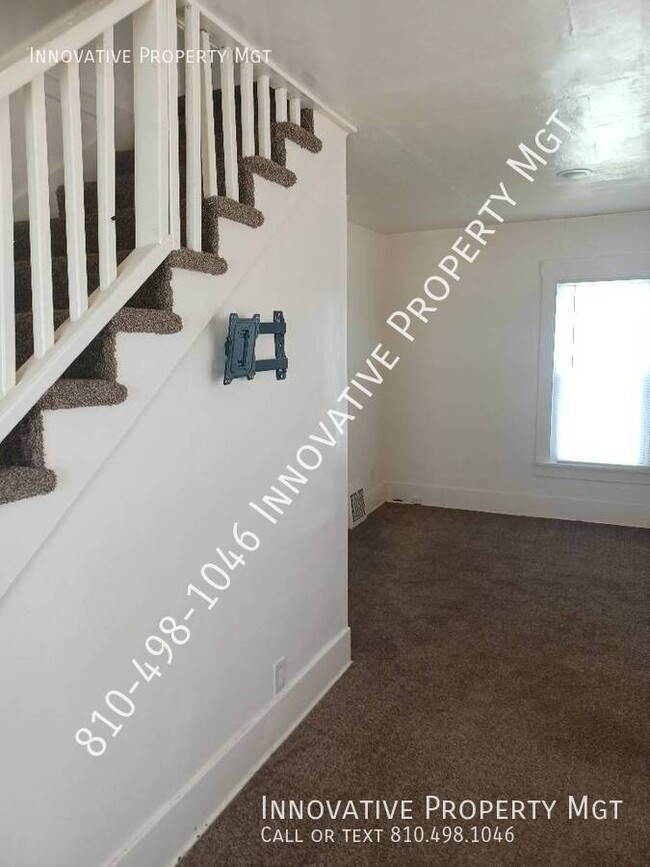 Foto del edificio - 3012 S Grand Traverse St
