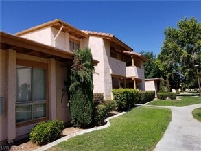 Building Photo - 1515 E Reno Ave