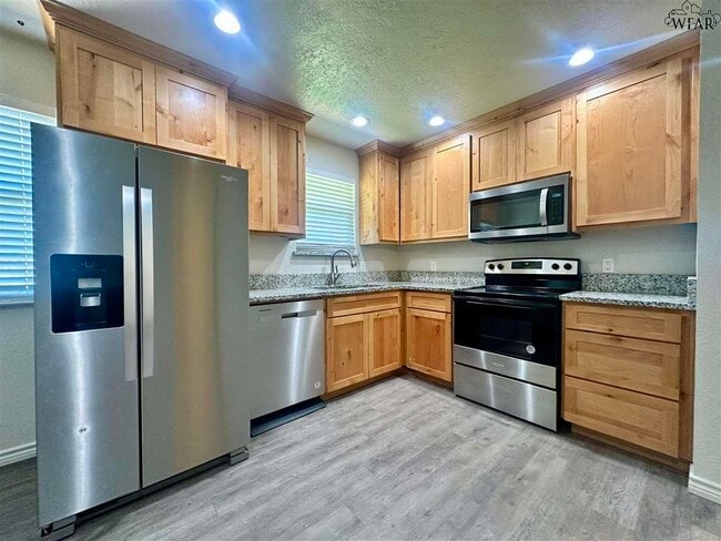 Building Photo - 4117 Pecos St