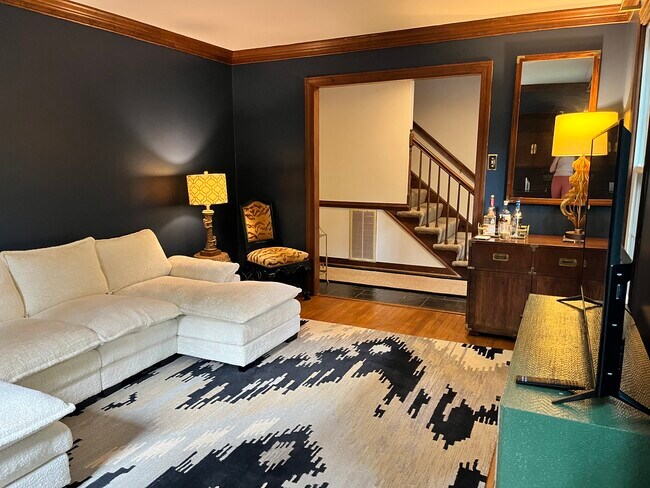 Foto del edificio - 13600 Fox Chase Terrace