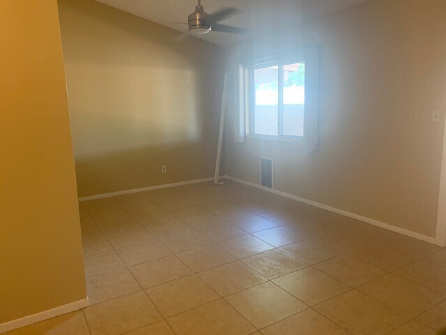 Foto del edificio - 9064 N 68th Ln