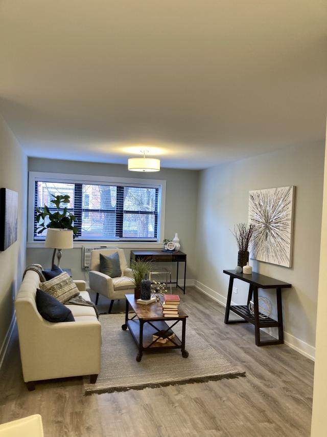 Foto del edificio - 1 bedroom in Chicago IL 60657