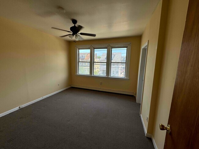 Foto del edificio - 171 Highland Ave