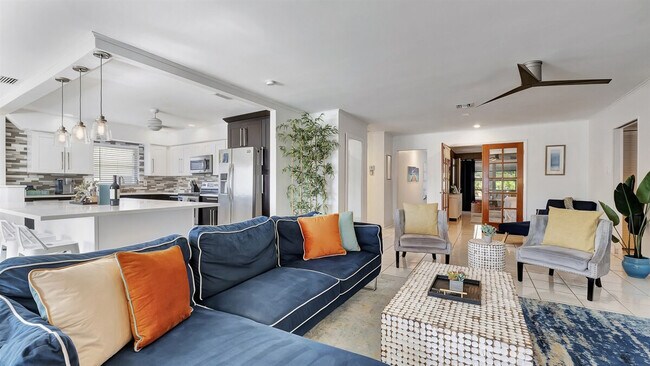 Foto del edificio - 571 94th Ave N