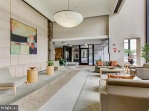 Foto del edificio - 4242 East-West Hwy