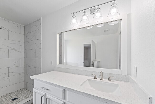 Foto del edificio - 13112 Trail Manor Dr
