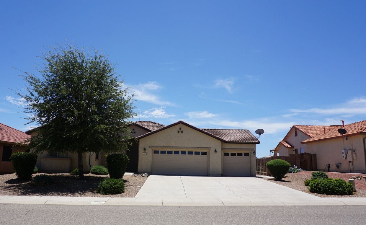 1858 Prairie Grass Drive House Rental in Sierra Vista, AZ