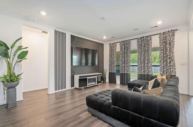 Foto del edificio - 4202 Redford Valley Rd