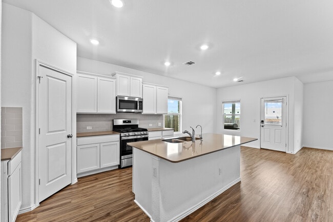 Foto del edificio - 129 Escondido Cir