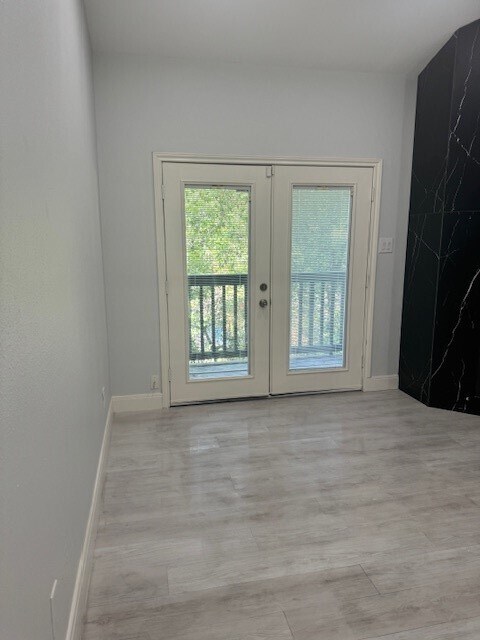 Building Photo - 11711 Memorial Dr