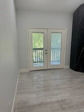 Building Photo - 11711 Memorial Dr