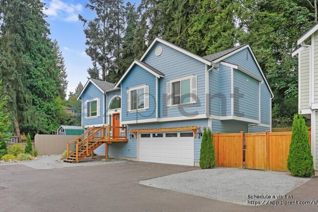 Building Photo - 13449 14th Ave S