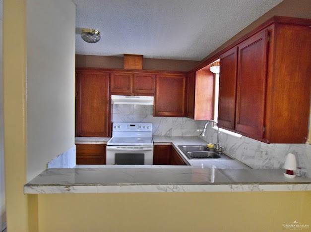 Building Photo - 2210 Elisa Ln
