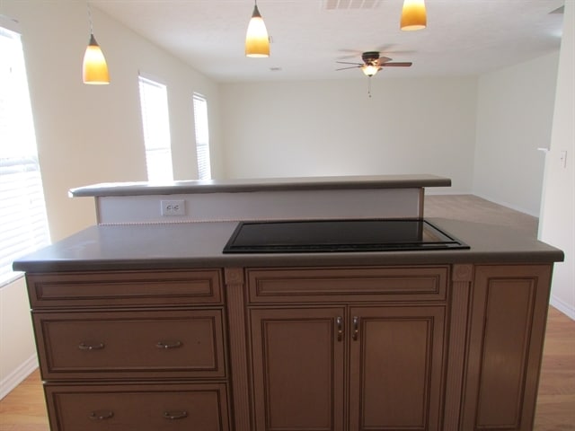 Building Photo - 2651 Sutherland Dr