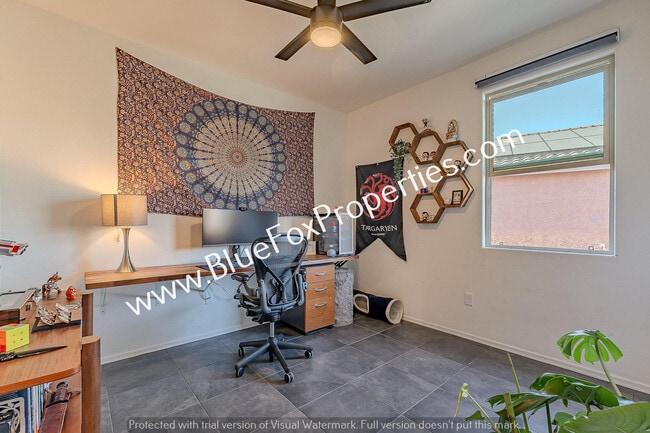 Building Photo - 8683 N Calle La Canoa