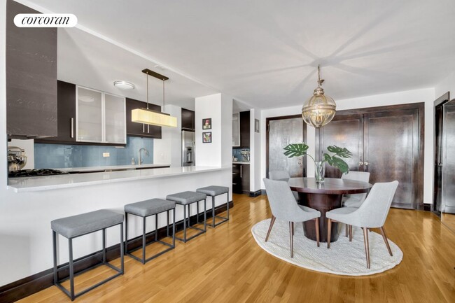 Foto del edificio - 401 E 74th St