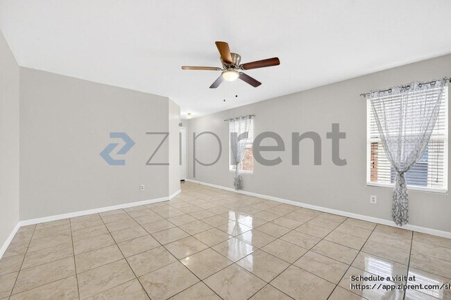Foto del edificio - 6525 Meadow Way Ln