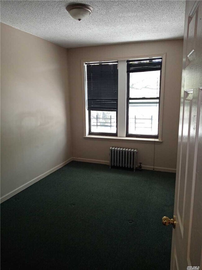 Building Photo - 1752 Flatbush Ave