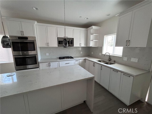 Foto del edificio - 16488 Pine Forest St