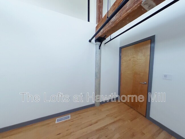 Foto del edificio - 1101 Hawthorne Ln
