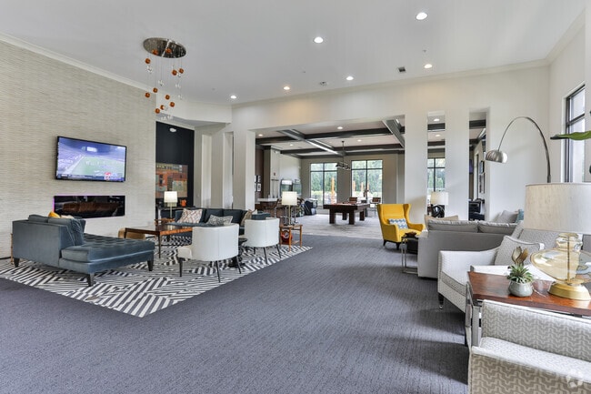 Clubroom - 319 Bragg Apartments