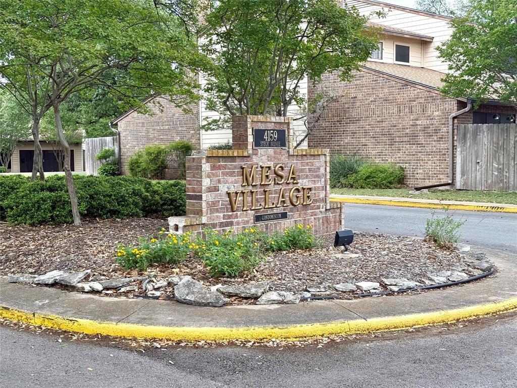 Primary Photo - 4159 Steck Ave