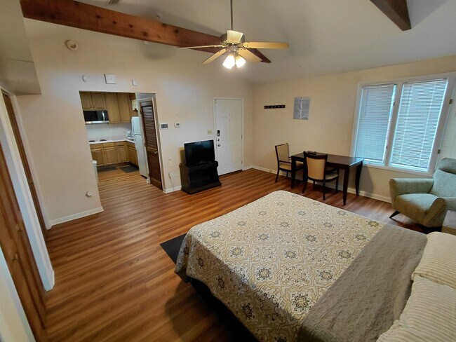 Foto del edificio - 2306 Escambia Dr
