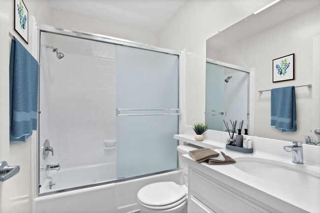 Interior Photo - Eastborne Avenue Apartments