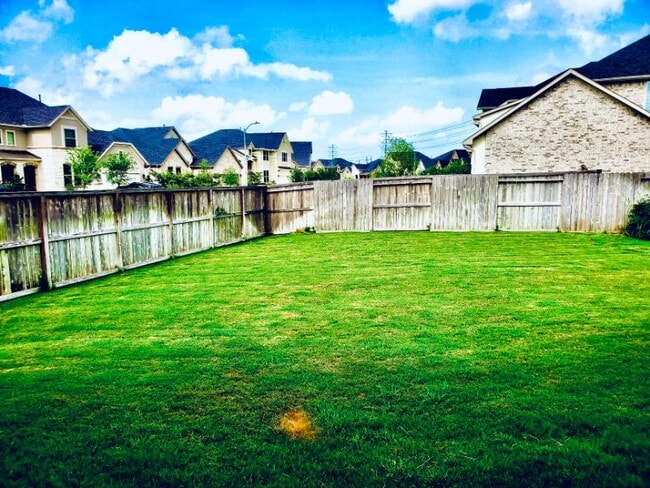 Building Photo - 5714 Remington Briar Ct