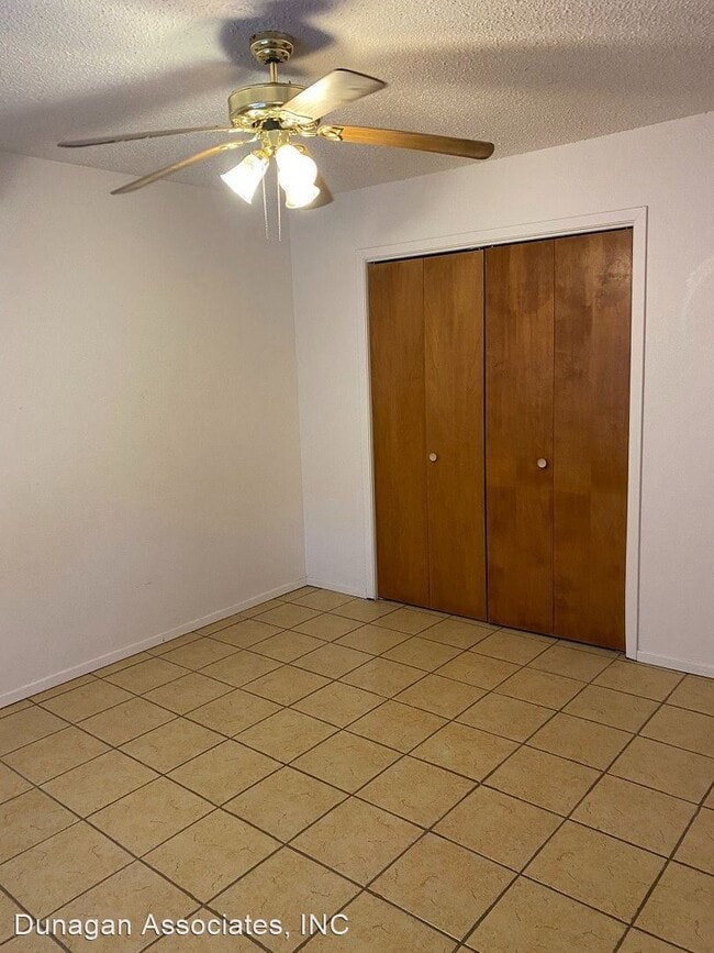 Building Photo - 1 br, 1 bath House - 605 N. Alameda  Unit B