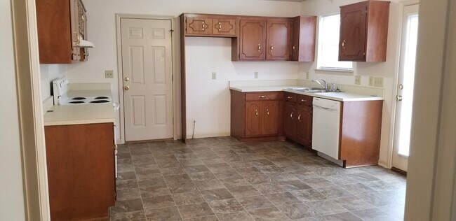 Foto del edificio - 303 Stroud Dr