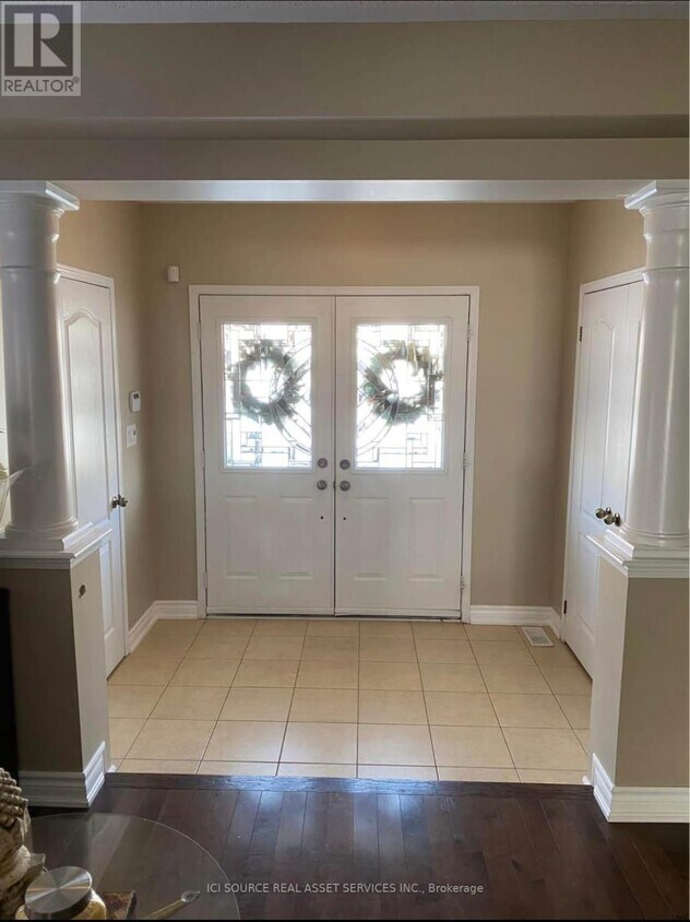 Building Photo - 4647 Ashlar Crescent