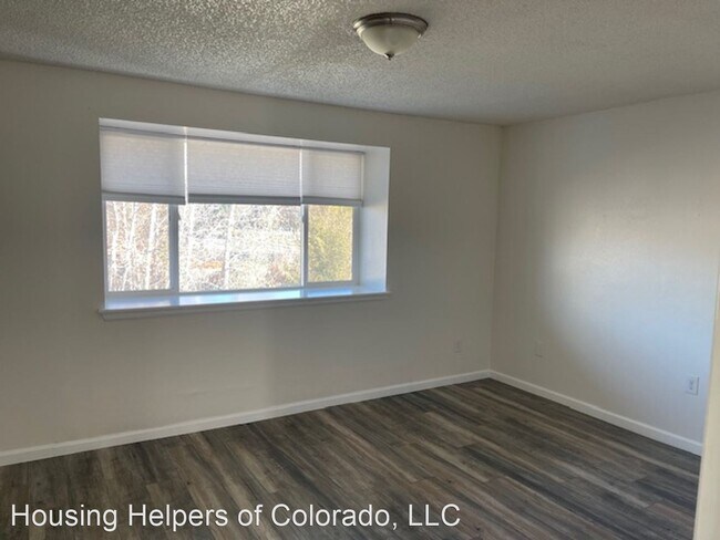 Building Photo - 2 br, 2.5 bath House - 1120 Mountain View ...