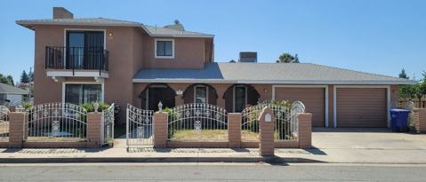 Primary Photo - 161 N Silver Maple Way