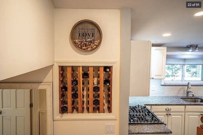 Foto del edificio - 52 Lake Shore Dr S