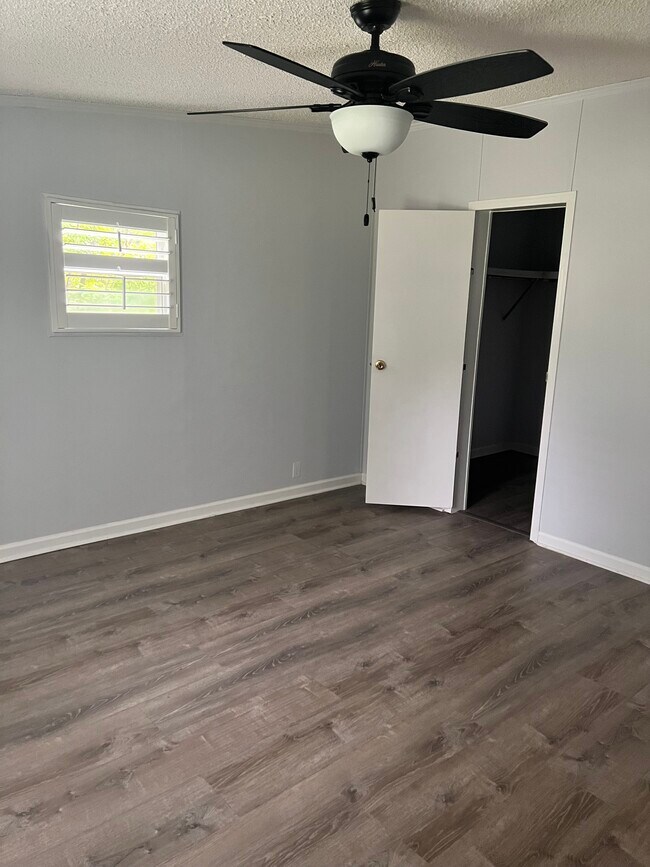 Foto del edificio - 804 43rd Ave