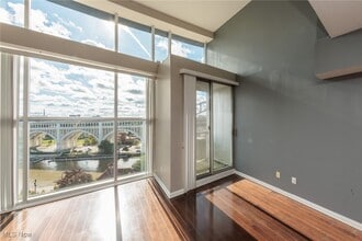 Building Photo - 1237 Washington St