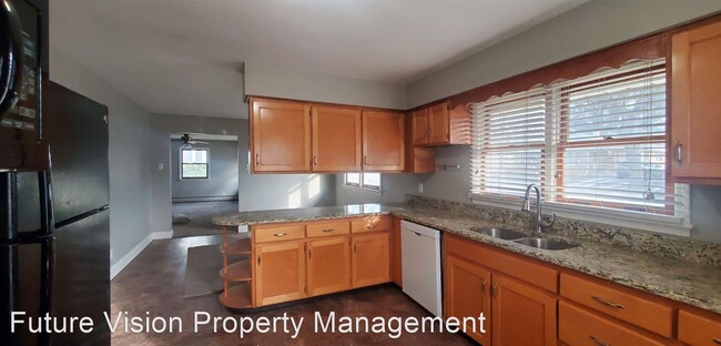 Foto del edificio - 3 br, 2 bath House - 540 E 17th St