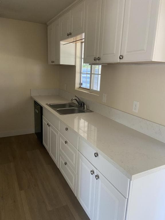 Foto del edificio - 917 Broadview St