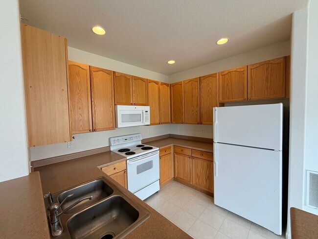 Foto del edificio - 8456 S Hoyt Way