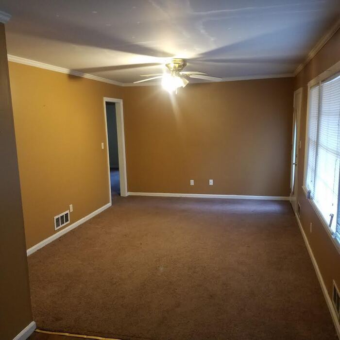 Building Photo - 3BR Brick Ranch Home, Total Electric